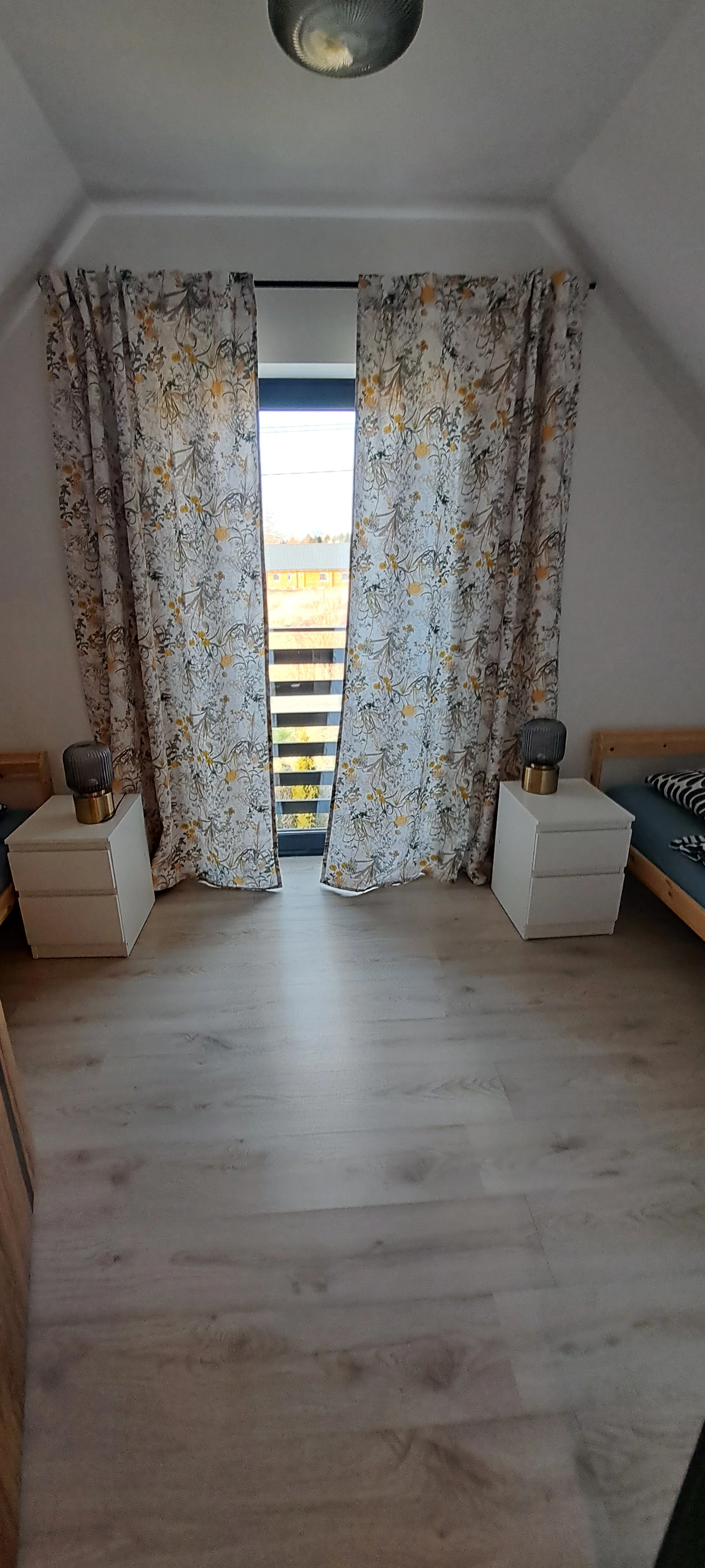 Domek pod Sosnową Górą 2, Wygodne łóżka, Sen, Sypialnia, Noclegi Żelazno, Kotlina Kłodzka, Góry, Sudety, Wypoczynek